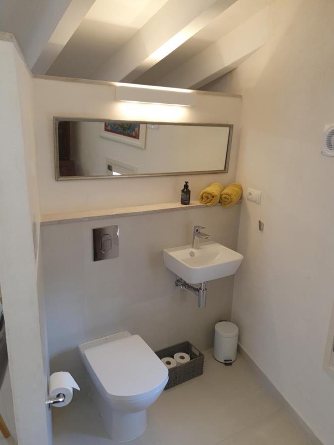 Casa Guiraud, Cosy And Welcoming Townhouse Villa โปเญนซา ภายนอก รูปภาพ