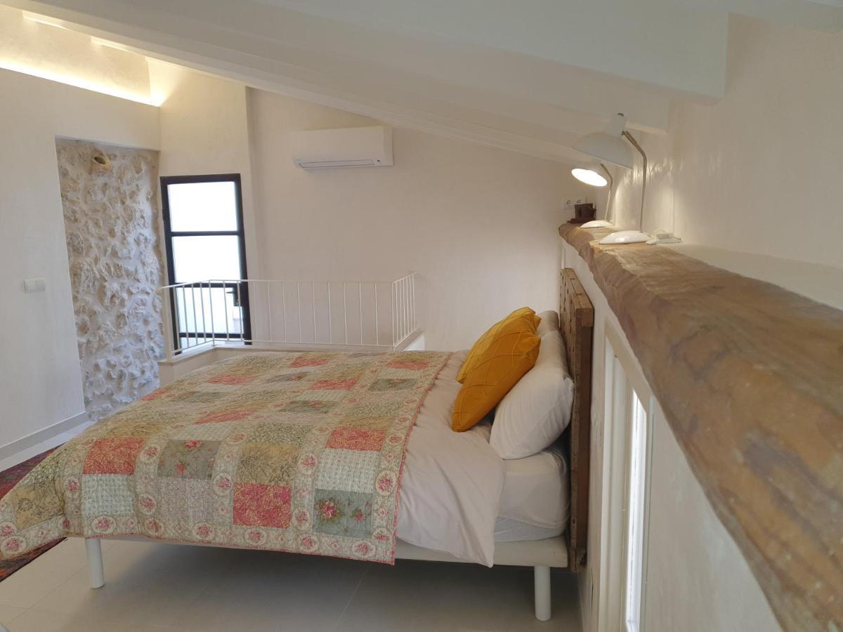Casa Guiraud, Cosy And Welcoming Townhouse Villa โปเญนซา ภายนอก รูปภาพ