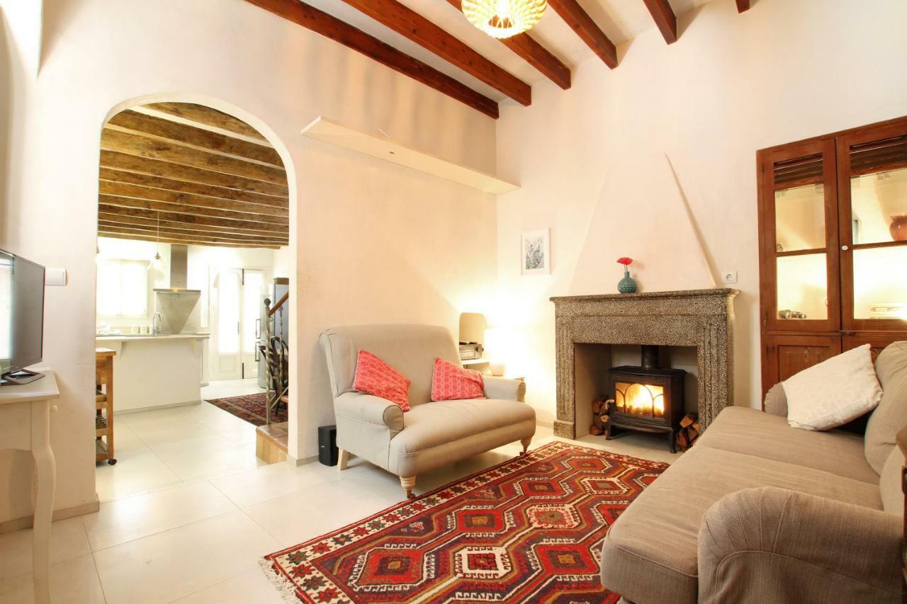 Casa Guiraud, Cosy And Welcoming Townhouse Villa โปเญนซา ภายนอก รูปภาพ